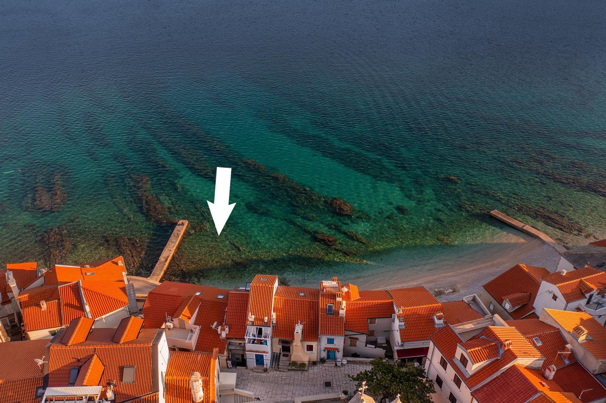 Apartment Nora By The Beach Baška Buitenkant foto