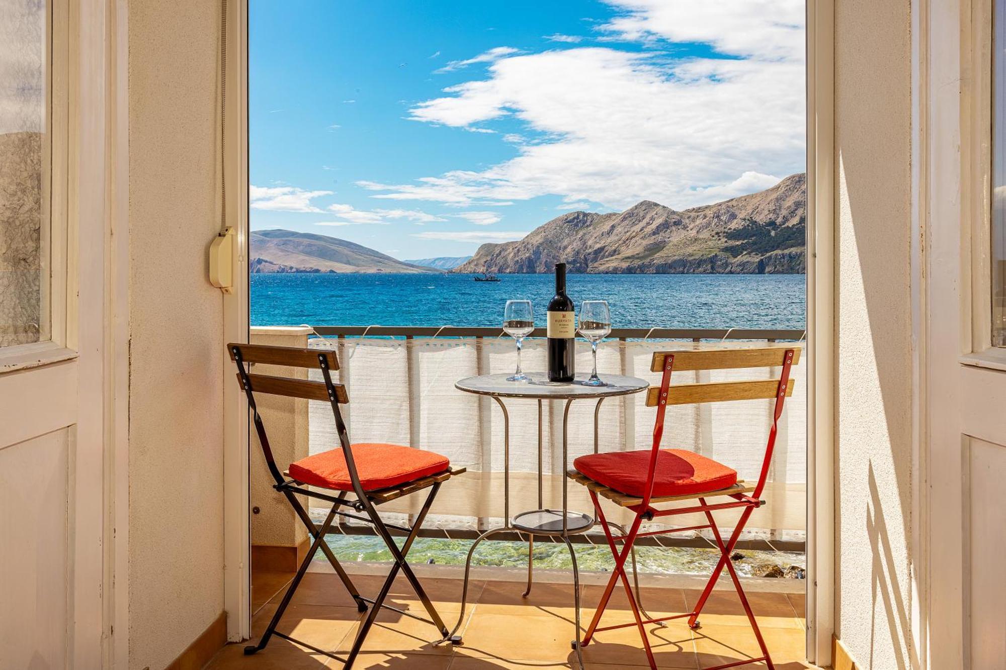 Apartment Nora By The Beach Baška Buitenkant foto